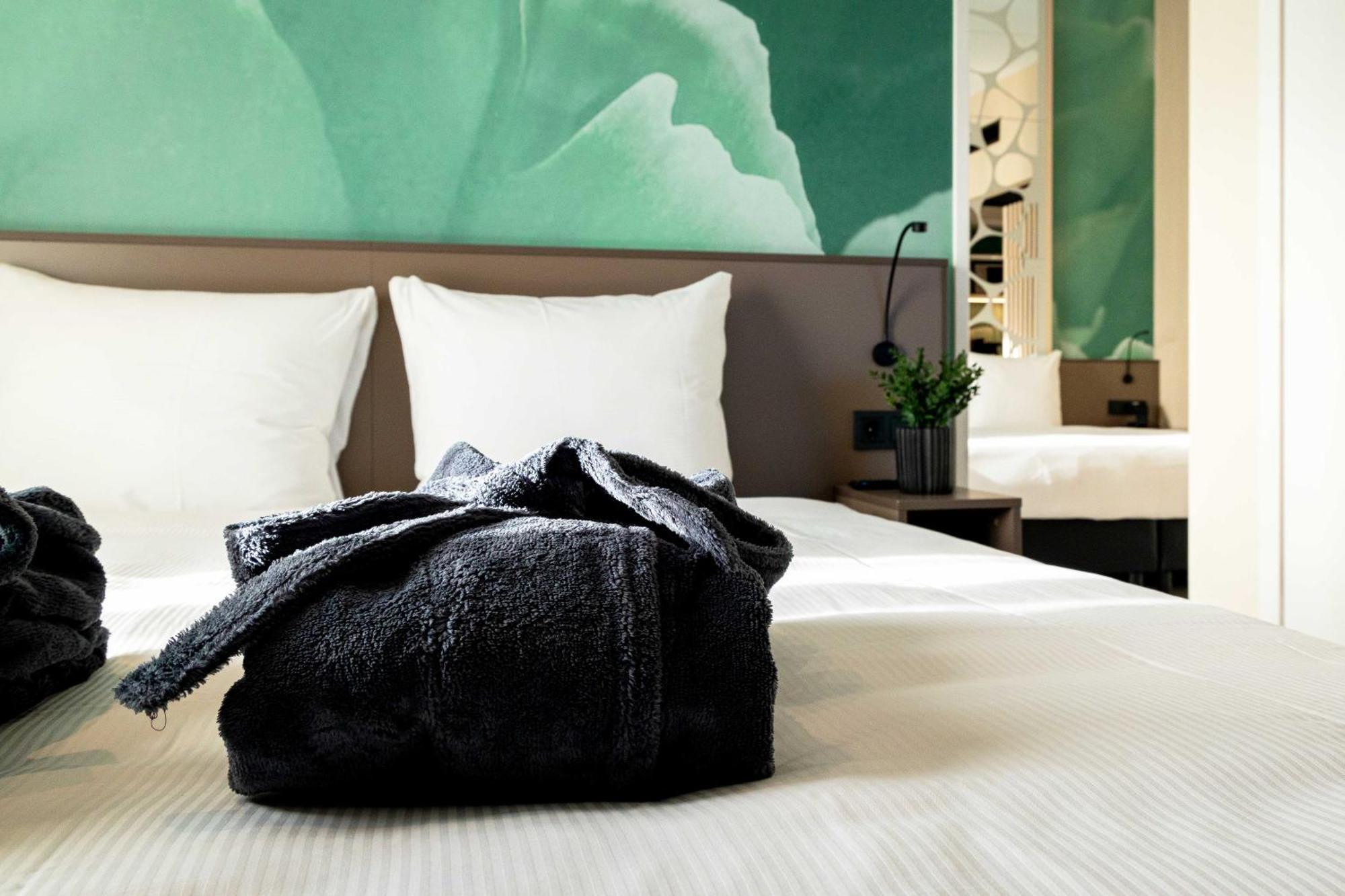 Otium Hotel Roosendaal Bagian luar foto