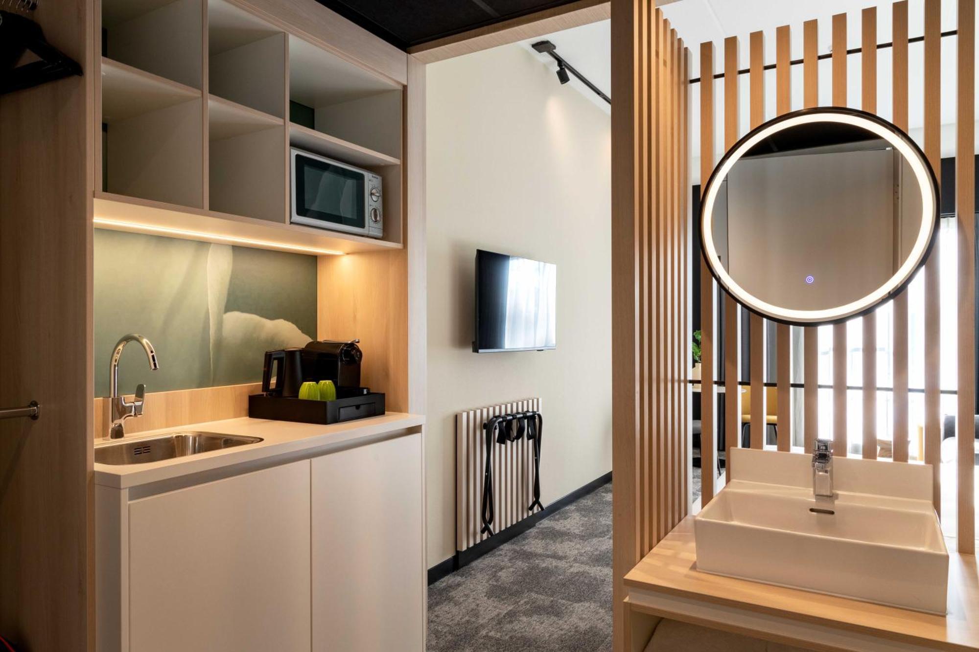 Otium Hotel Roosendaal Bagian luar foto