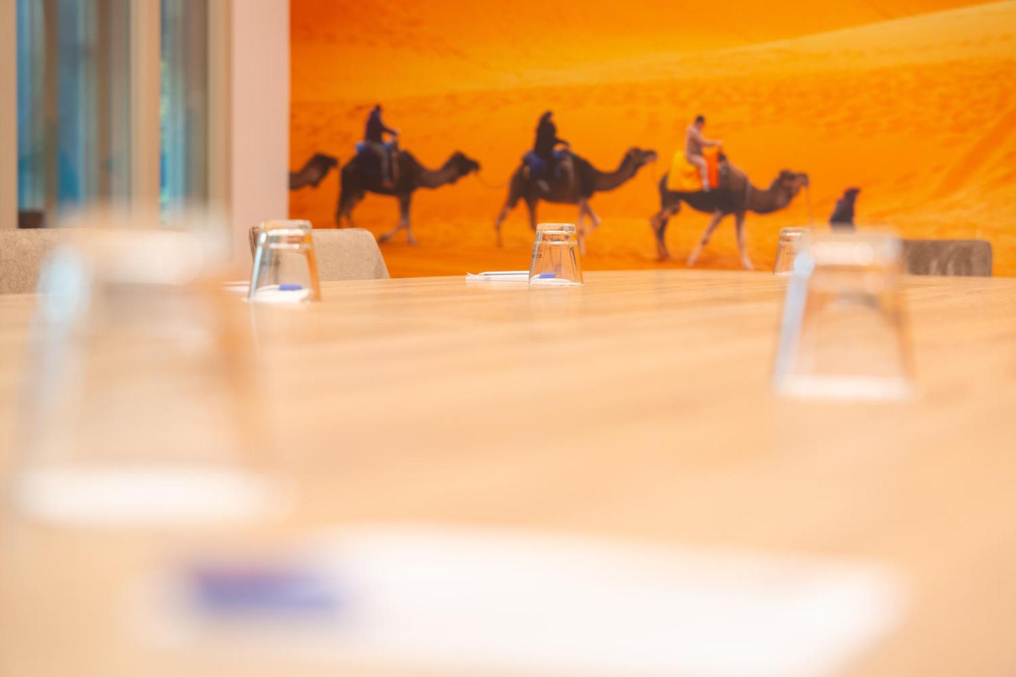 Otium Hotel Roosendaal Bagian luar foto